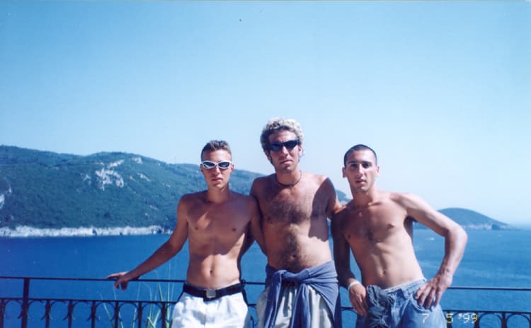 חיים עם חברים - HP_050645_13