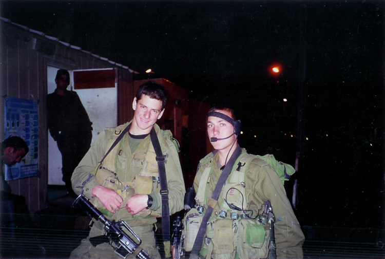 חיים עם חברים - HP_050644_28