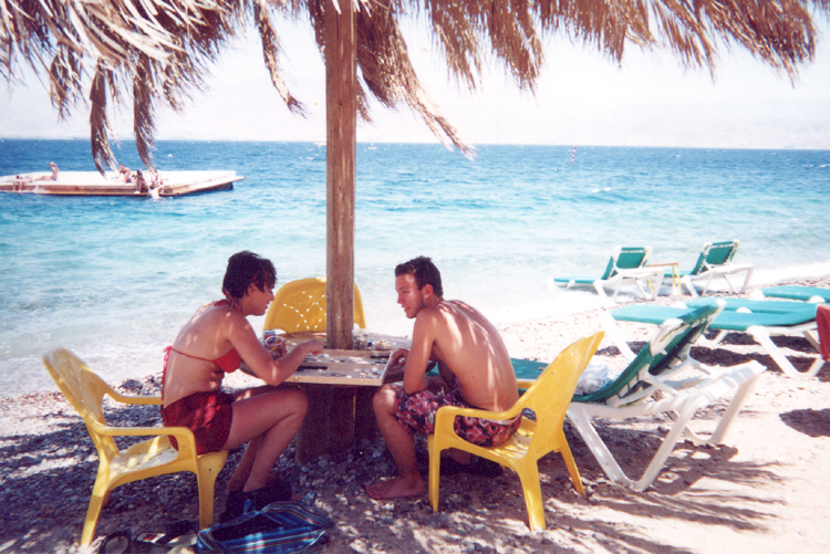 חיים עם חברים - HP_050645_11